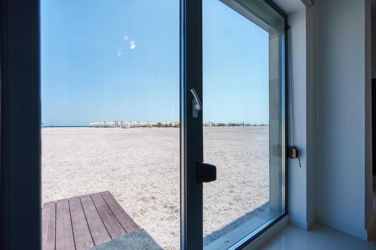 Beach Rooms Roberta Мамая Екстер'єр фото